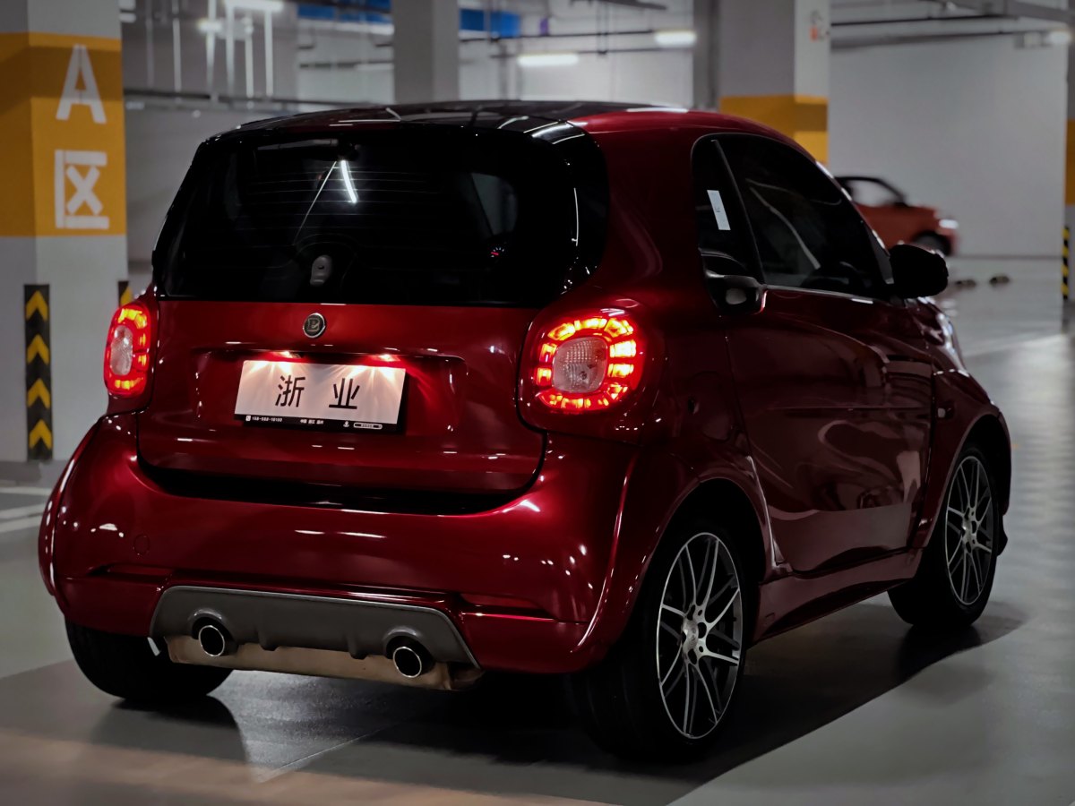 巴博斯 smart fortwo  2018款 0.9T 硬頂BRABUS Xclusive圖片