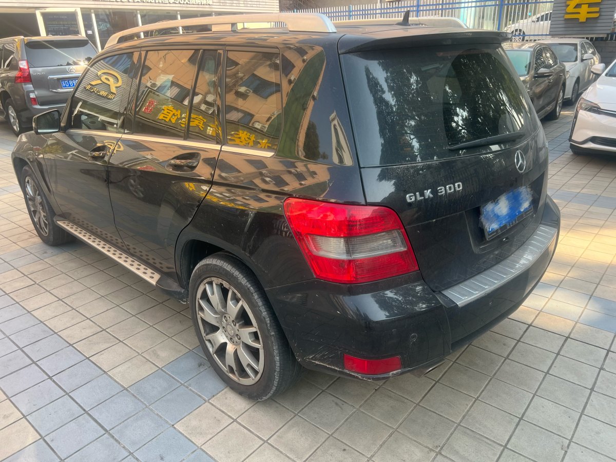 奔馳 奔馳GLK級  2011款 GLK 300 4MATIC 動(dòng)感型圖片