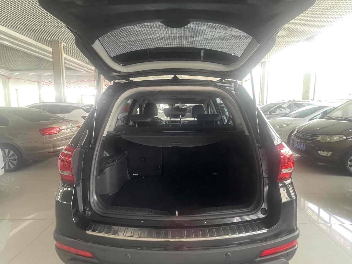哈弗 H6  2014款 運動版 2.0T 柴油 手動兩驅(qū)尊貴型圖片