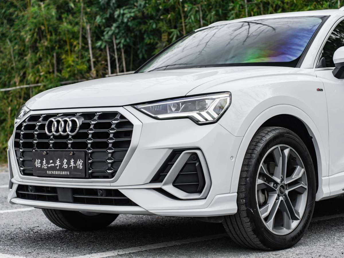 奧迪 奧迪Q3  2021款 40 TFSI 時尚動感型圖片