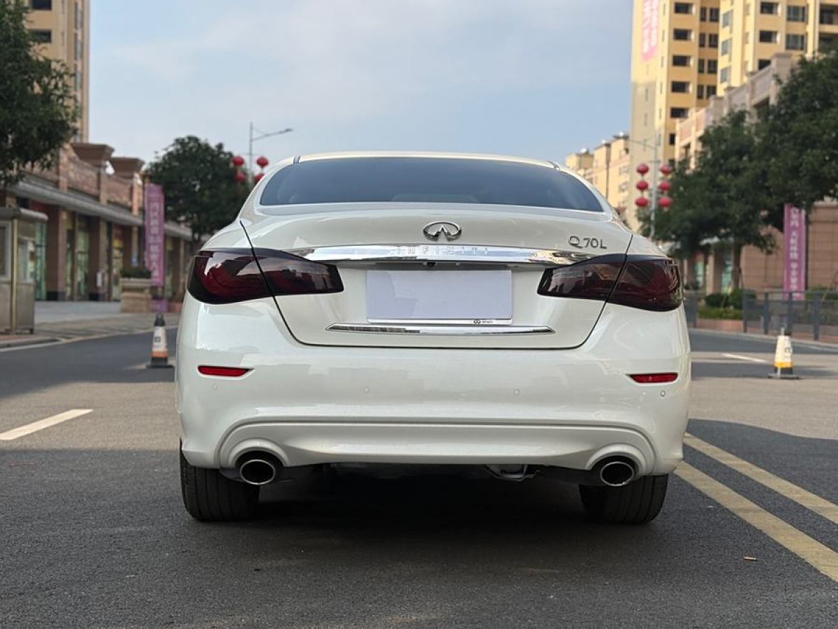 英菲尼迪 Q70  2017款 Q70L 2.5L 精英版圖片