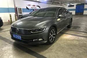 迈腾 大众 330TSI DSG 尊贵型