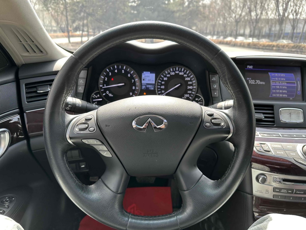 英菲尼迪 Q70  2019款 Q70L 2.0T 悦享版图片