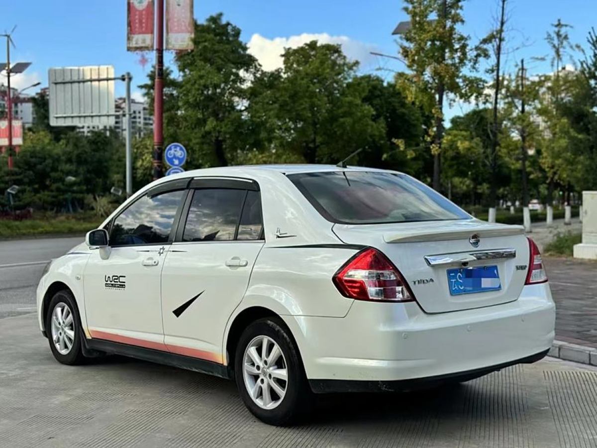 日產(chǎn) 頤達(dá)  2008款 1.6L 手動(dòng)智能型圖片