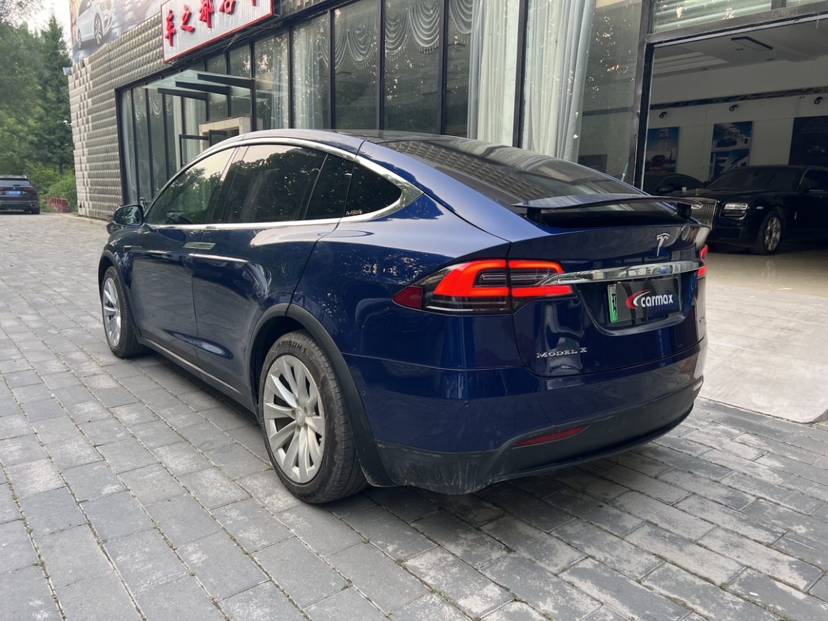 2017年07月特斯拉 Model X  2016款 Model X 90D