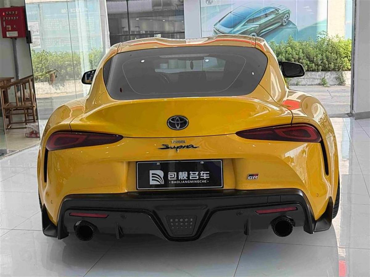 豐田 SUPRA  2022款 改款 GR SUPRA 3.0T 標(biāo)準(zhǔn)型圖片