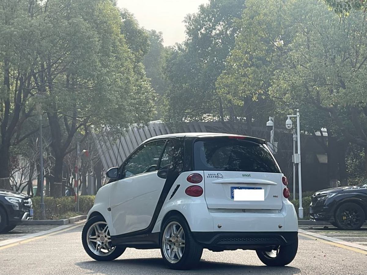 smart fortwo  2012款 1.0 MHD 硬頂激情版圖片