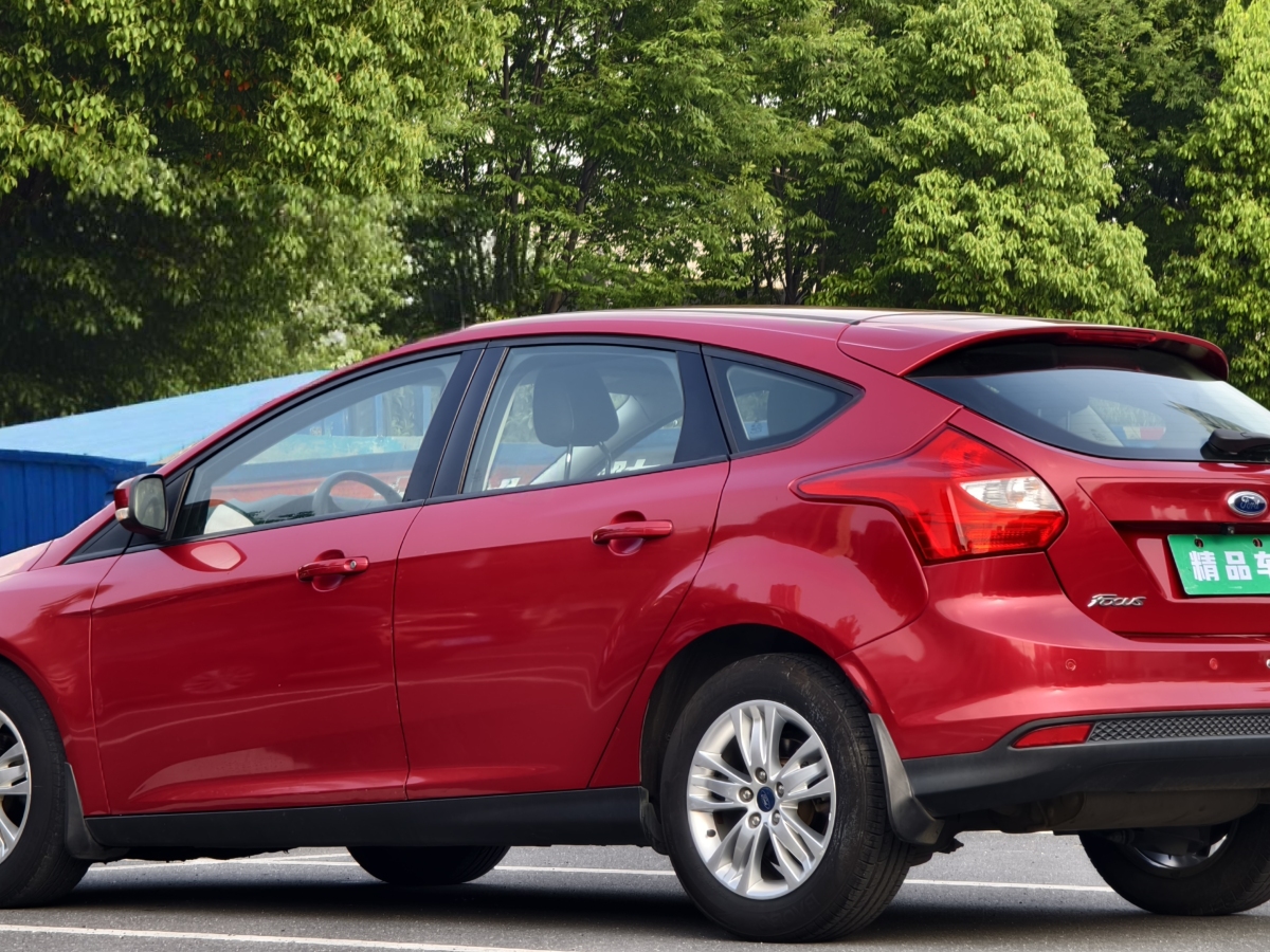 福特 福克斯  2012款 兩廂 1.6L 自動(dòng)舒適型圖片
