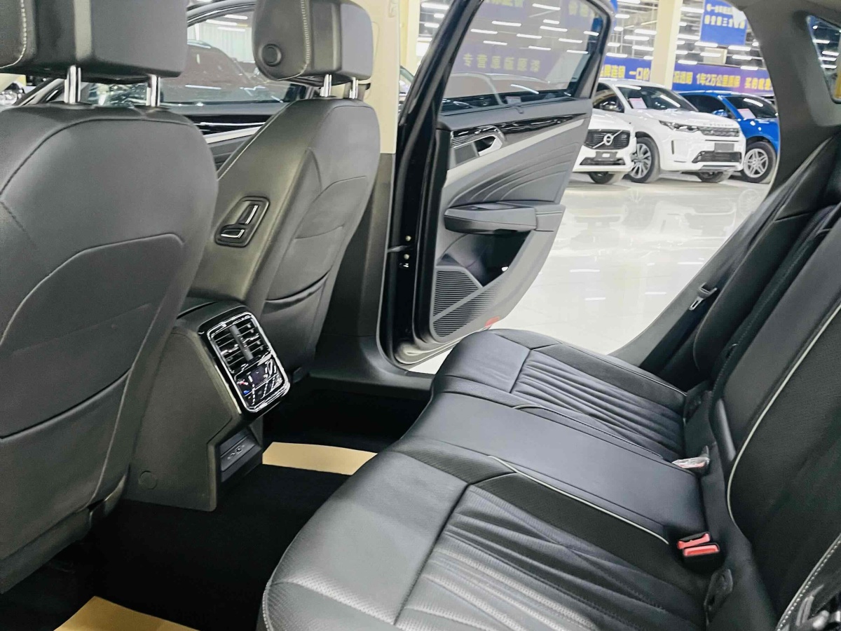 大眾 帕薩特  2022款 330TSI 星空豪華版圖片