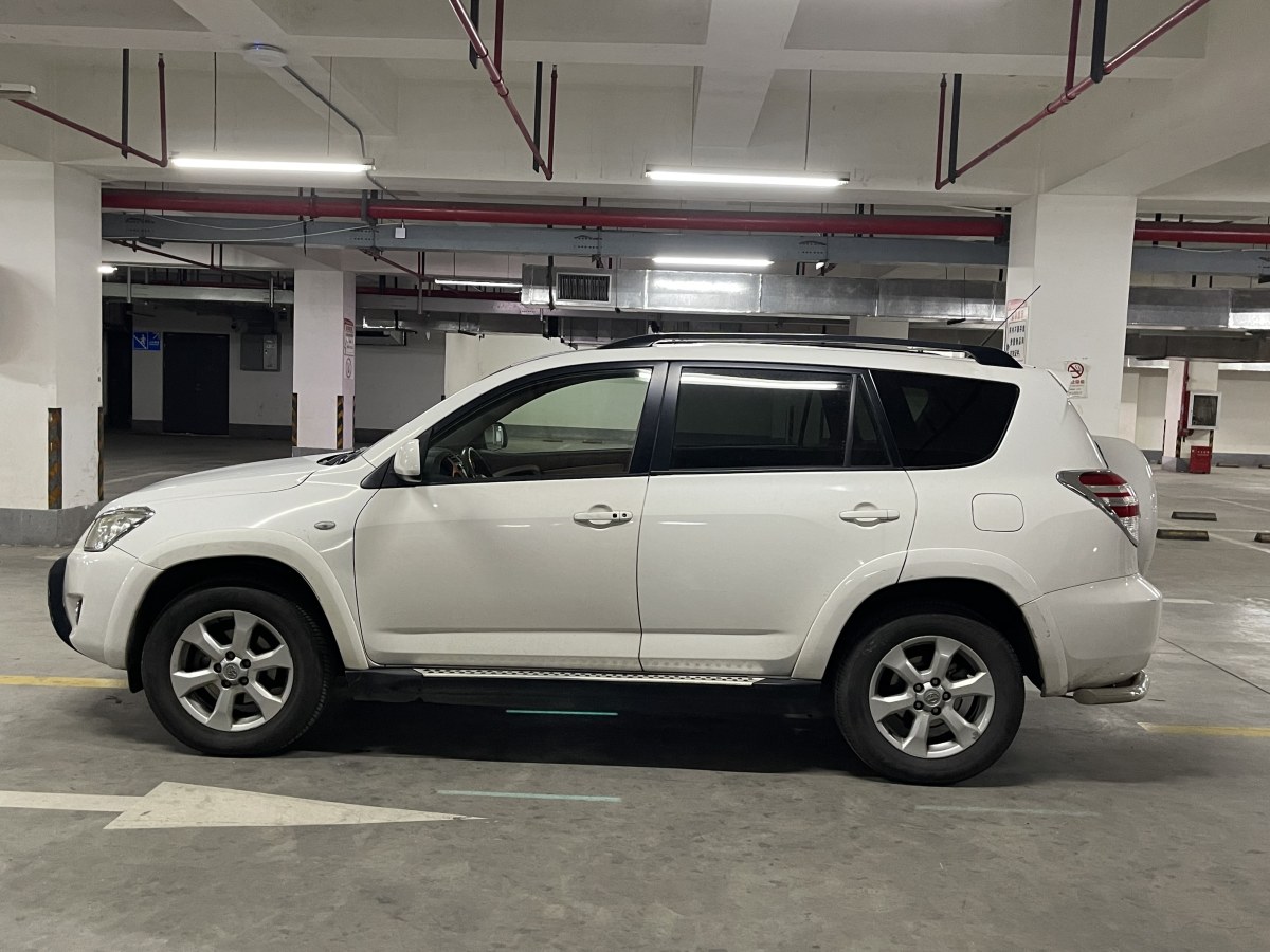 豐田 RAV4榮放  2009款 2.4L 自動豪華導航版圖片