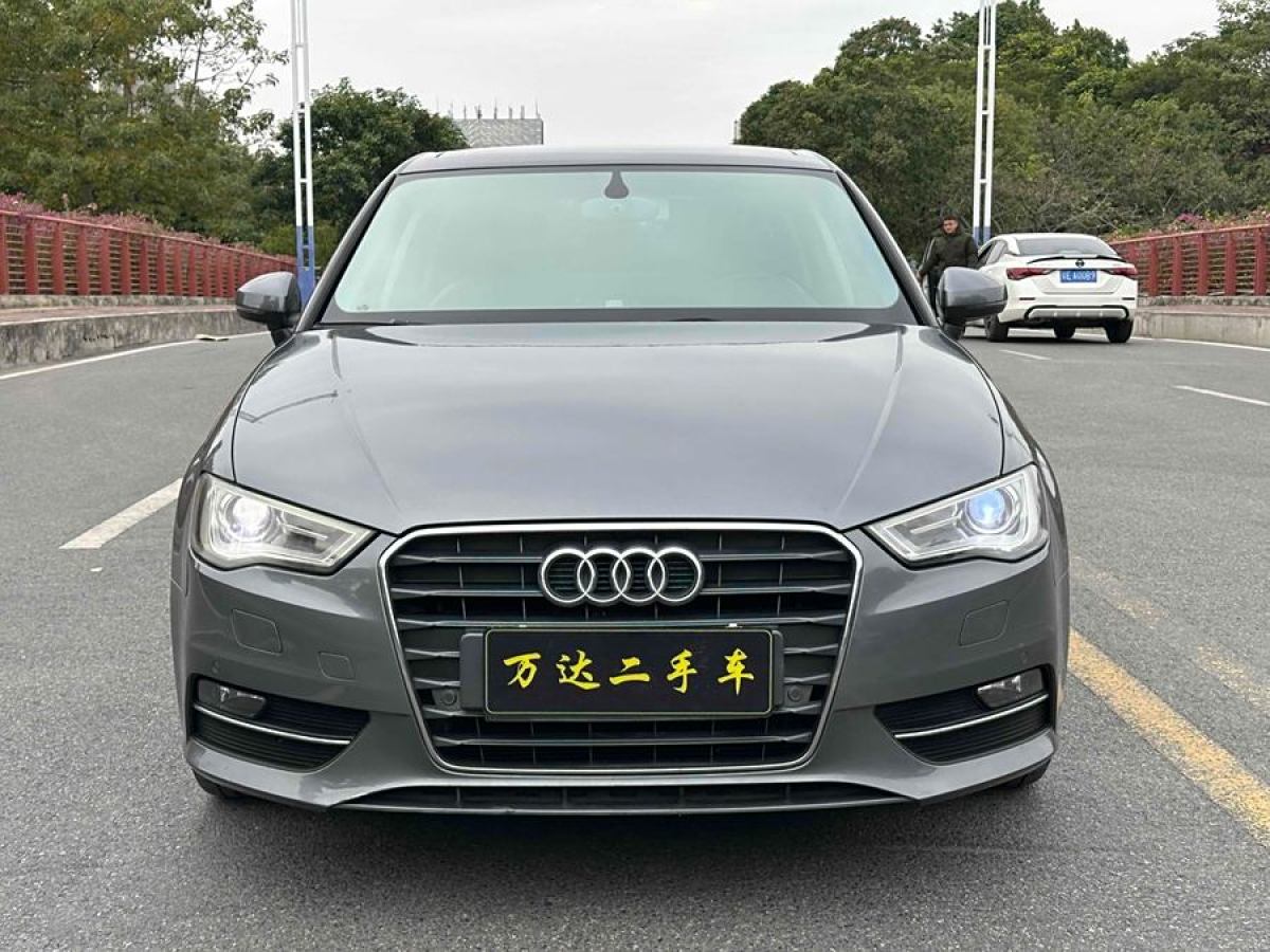 奧迪 奧迪A3  2015款 Sportback 35 TFSI 百萬紀念智領(lǐng)型圖片