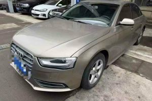 奥迪A4L 奥迪 A4L 30TFSI 手动舒适型