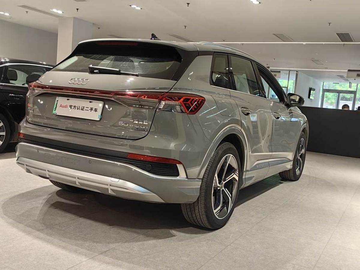 奧迪 奧迪Q4 e-tron  2023款 50 e-tron quattro 創(chuàng)境版圖片