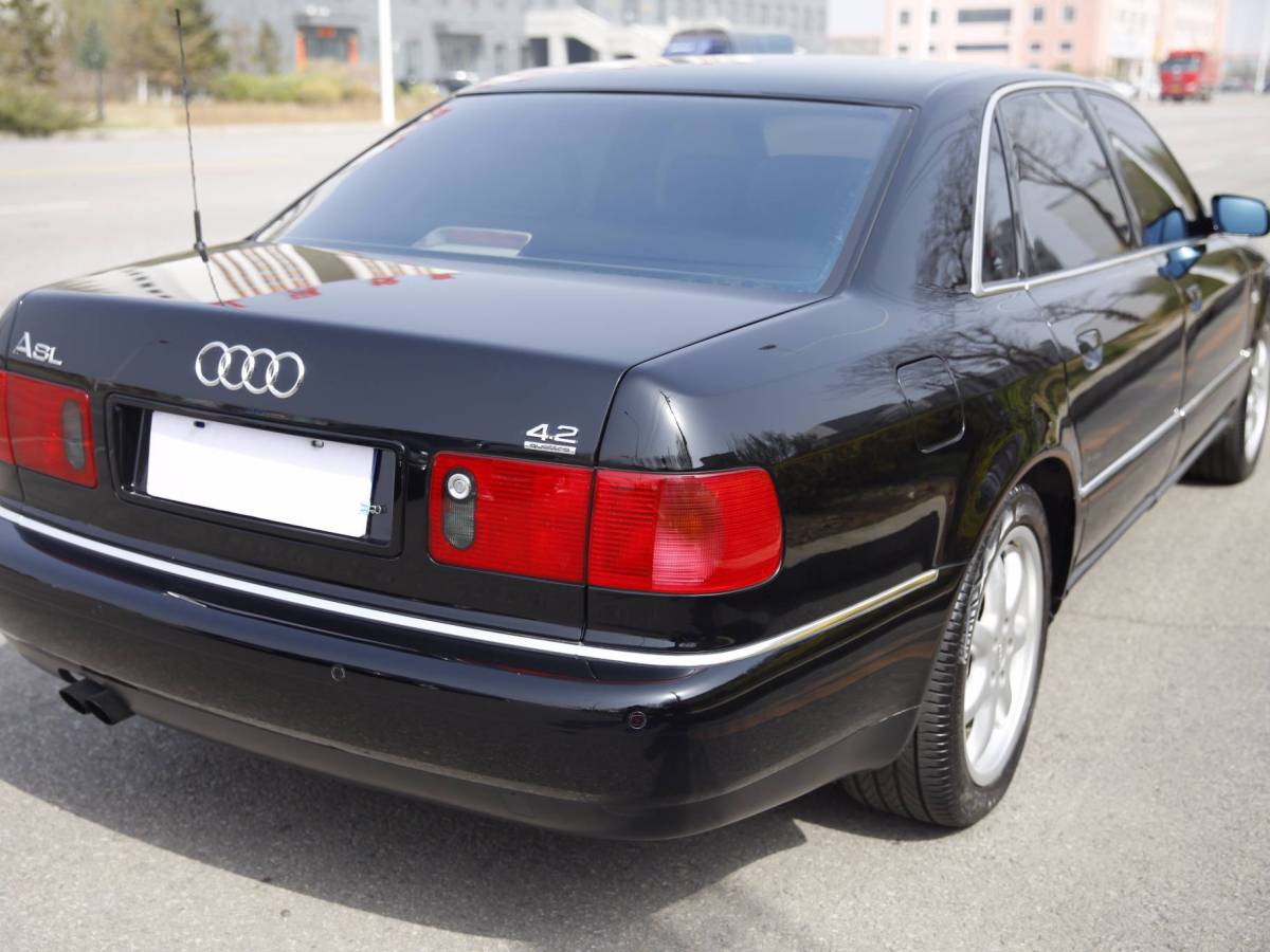 奧迪 奧迪A8  2008款 A8 4.2 TDI Quattro柴油版圖片