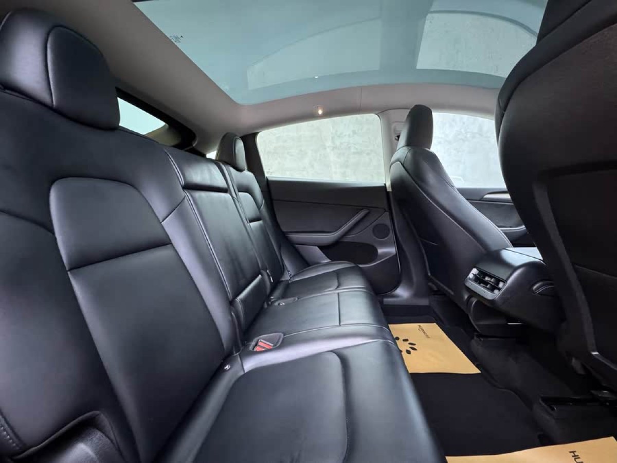 特斯拉 Model Y  2022款 改款 后輪驅(qū)動版圖片