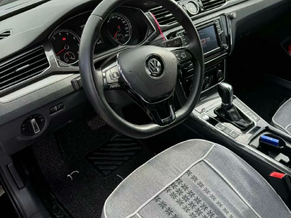大眾 途觀  2016款 1.8 TSI 300TSI 兩驅(qū)舒適版圖片