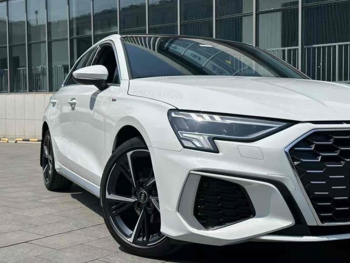 奧迪 奧迪A3  2024款 Sportback 35 TFSI 時尚運動型圖片