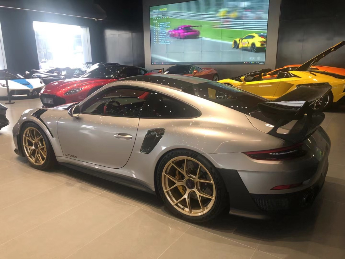 2019年10月保時(shí)捷 911  2018款 GT2 RS 3.8T