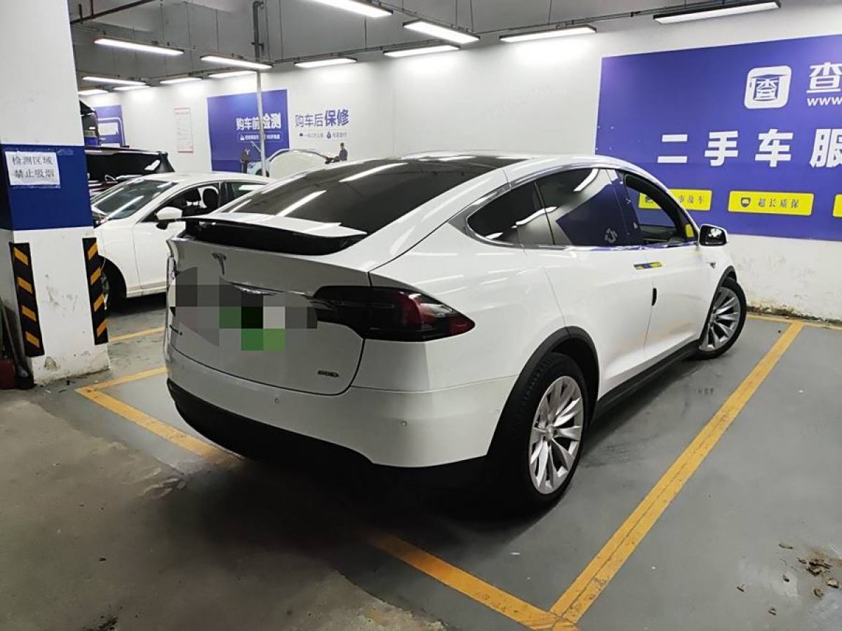 特斯拉 Model X  2016款 Model X 90D圖片