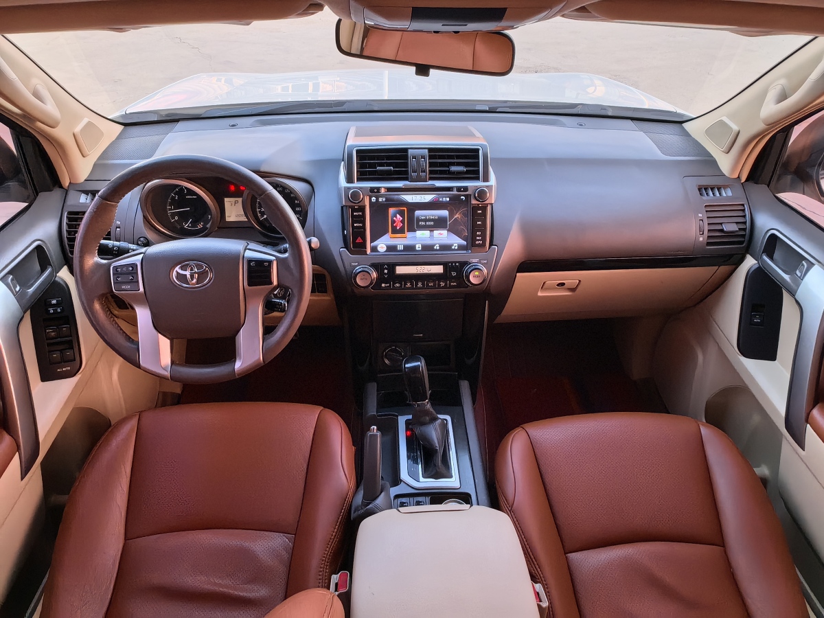 2015年1月丰田 普拉多  2010款 2.7L 自动豪华版