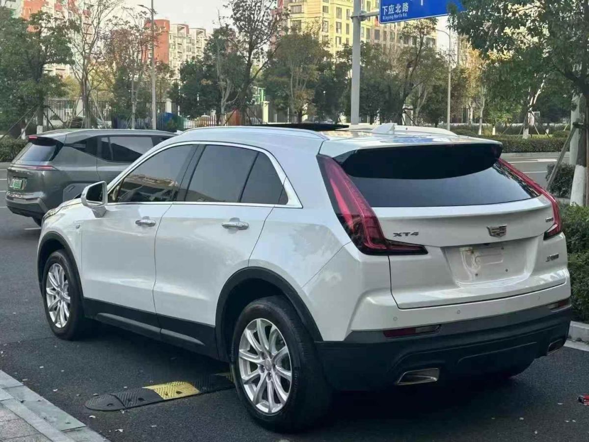 凱迪拉克 CT6  2019款 28T 豪華型圖片