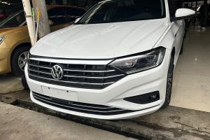 速腾 大众 200TSI DSG舒适型 国VI