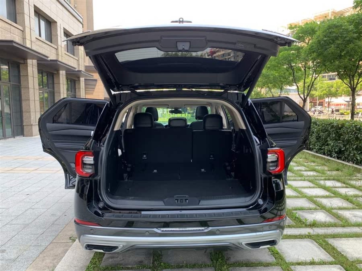 福特 探險(xiǎn)者  2023款 EcoBoost 285 后驅(qū)風(fēng)尚版 7座圖片