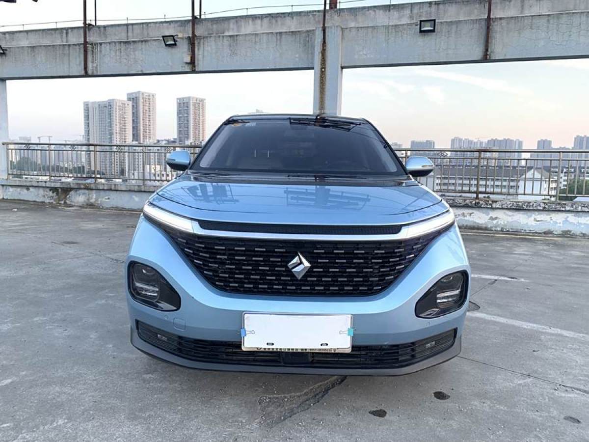 寶駿 RM-5  2019款 1.5T CVT 24小時在線豪華型 6座圖片