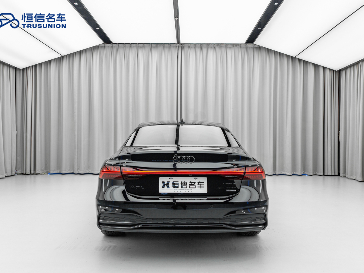 奧迪 奧迪A7L  2024款 45 TFSI quattro S-line 黑武士版圖片