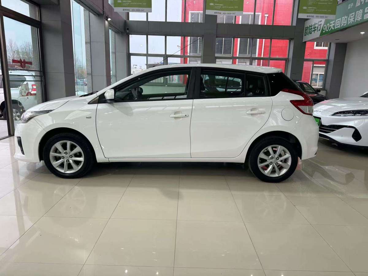豐田 YARiS L 致炫  2015款 1.5G 自動(dòng)炫動(dòng)天窗特別版圖片