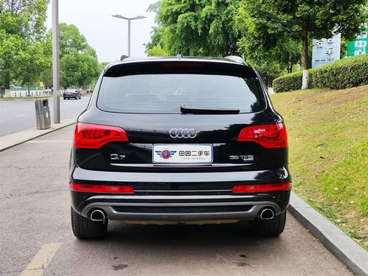 奧迪 奧迪Q7  2014款 35 TFSI 運(yùn)動型圖片