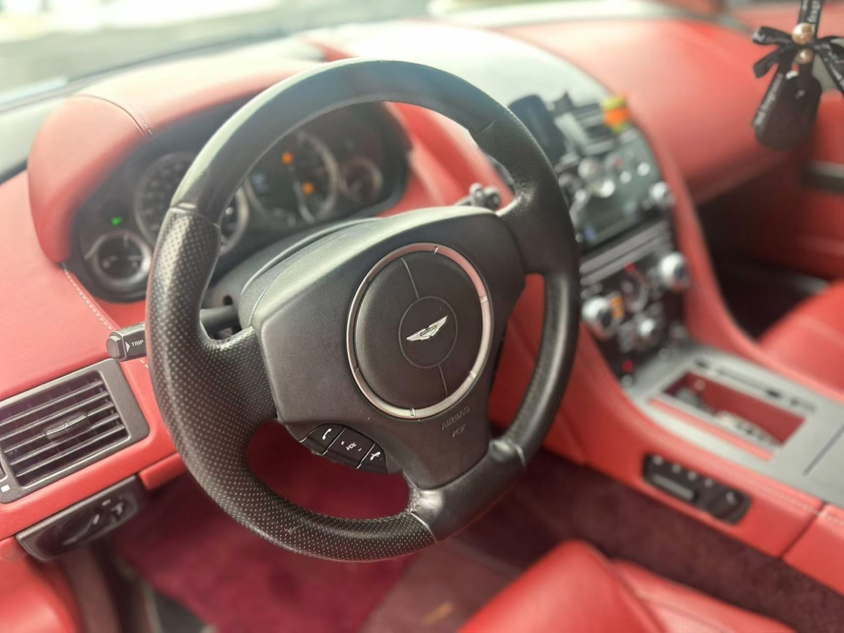 阿斯頓·馬丁 V8 Vantage  2012款 4.7L S Roadster圖片