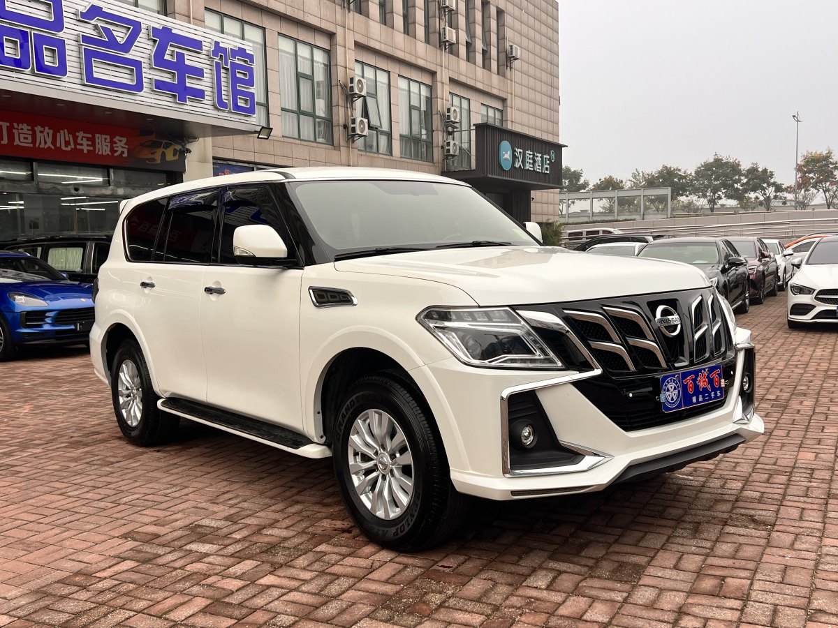 日產(chǎn) 途樂  2018款 4.0L 鉑金型圖片