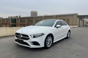 奔馳GLE 奔馳  GLE 350 4MATIC 時(shí)尚型