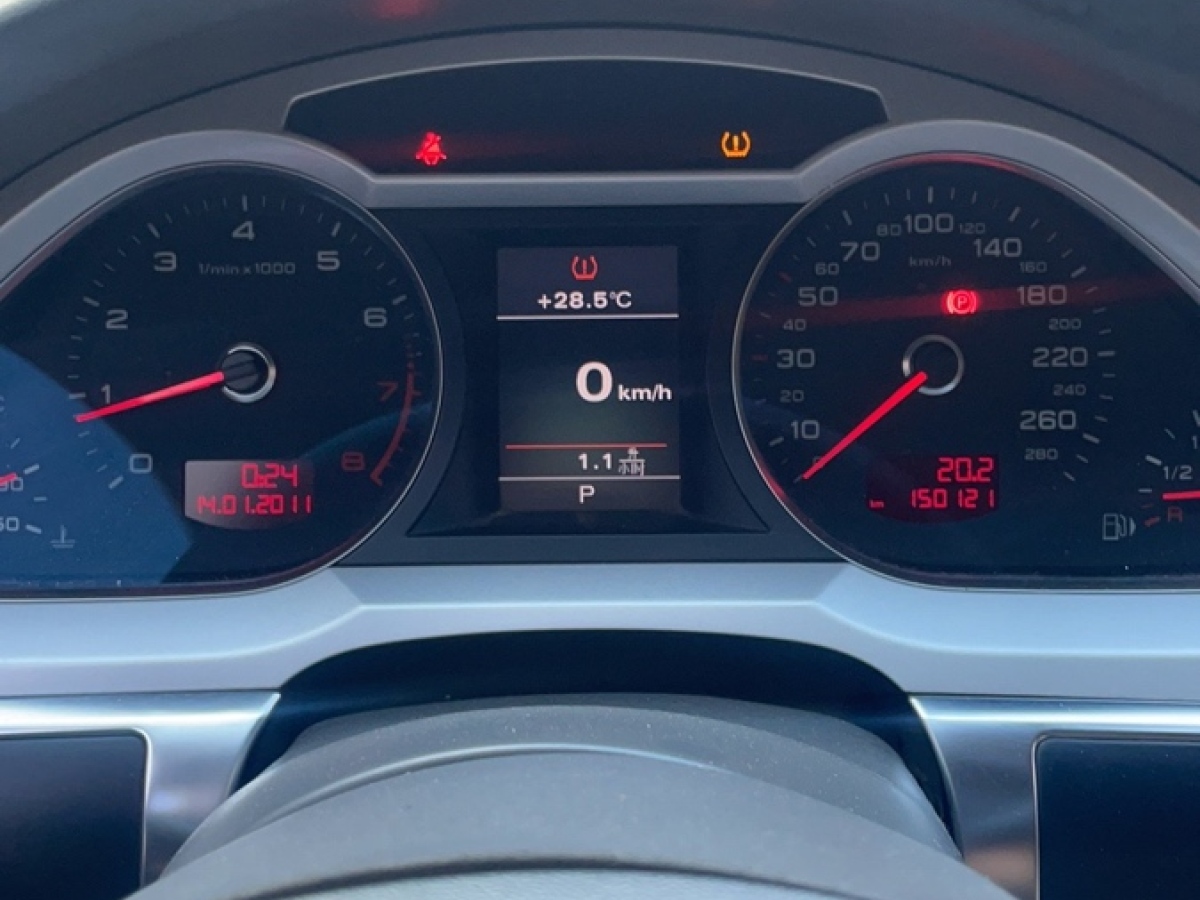 奧迪 奧迪A6L  2011款 2.8 FSI 舒適型圖片