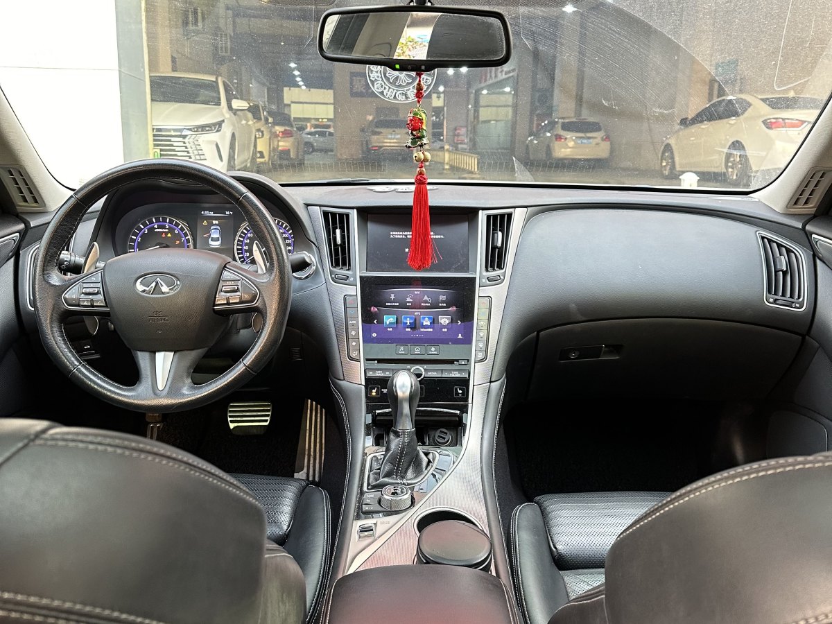 英菲尼迪 Q50  2014款 3.7L 豪華運動版圖片