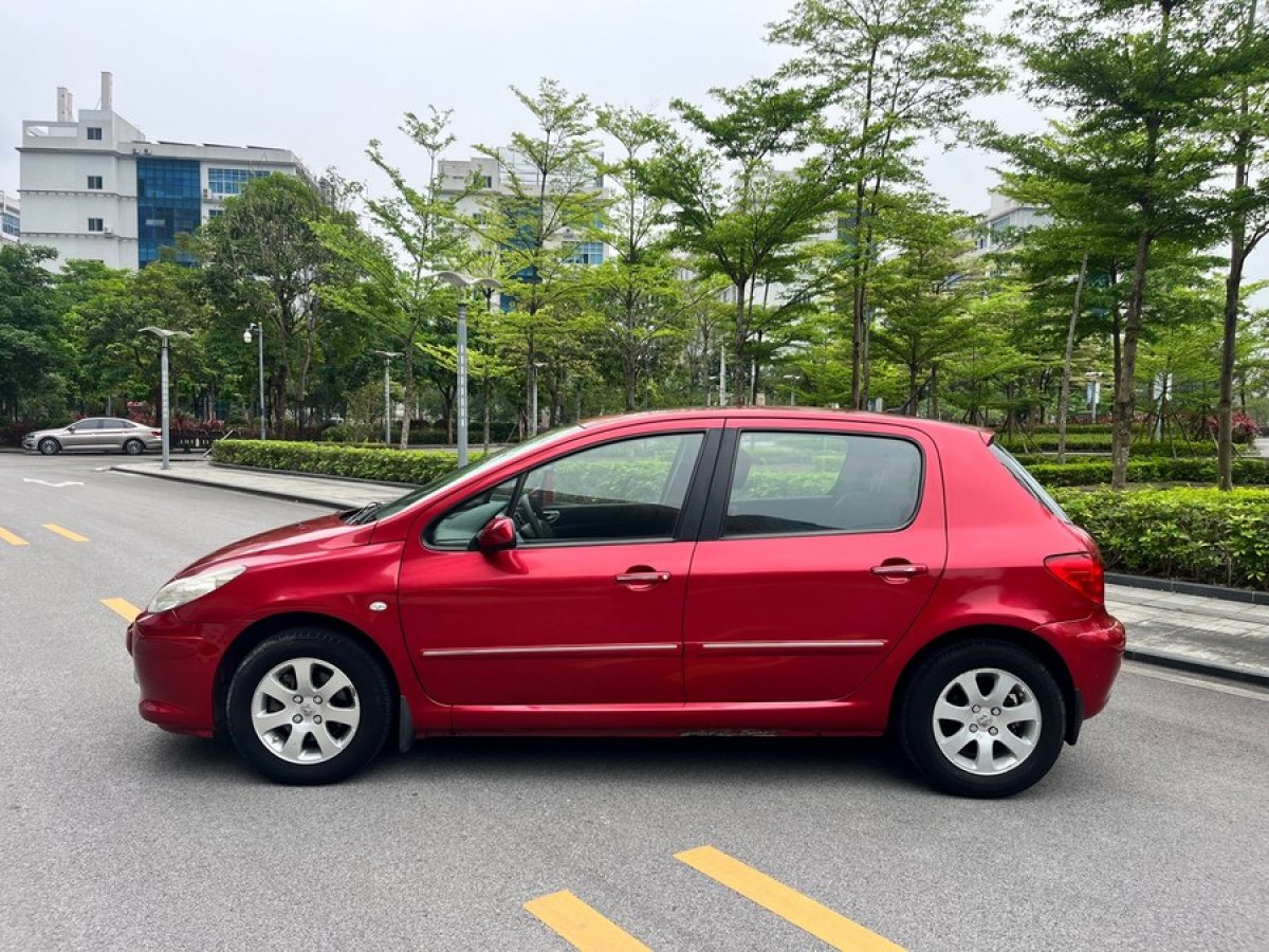 標致 307  2012款 兩廂 1.6L 手動豪華版圖片