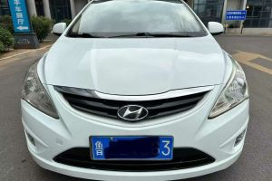 瑞納 現(xiàn)代 三廂 1.4L 自動標準型GL