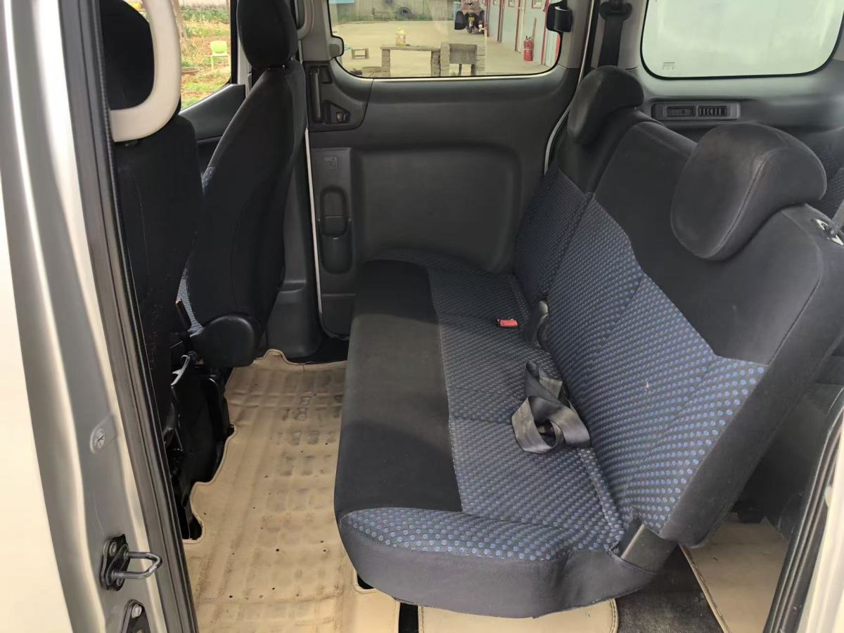 日產 NV200  2013款 1.6L 尊雅型 國V圖片