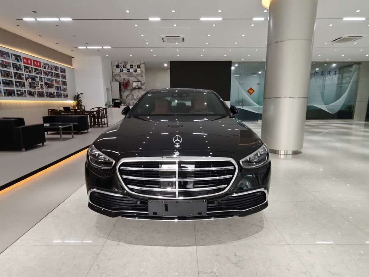 奔馳 奔馳S級新能源  2024款 S 450 e L 插電式混合動力轎車圖片