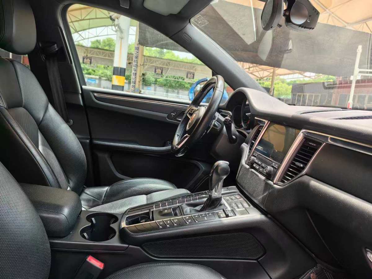 保時(shí)捷 Macan  2018款 Macan 2.0T圖片