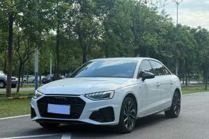 奧迪A4L 奧迪 35 TFSI 時(shí)尚動(dòng)感型