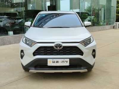 2022年6月 丰田 RAV4 荣放 2.0L CVT两驱风尚版图片