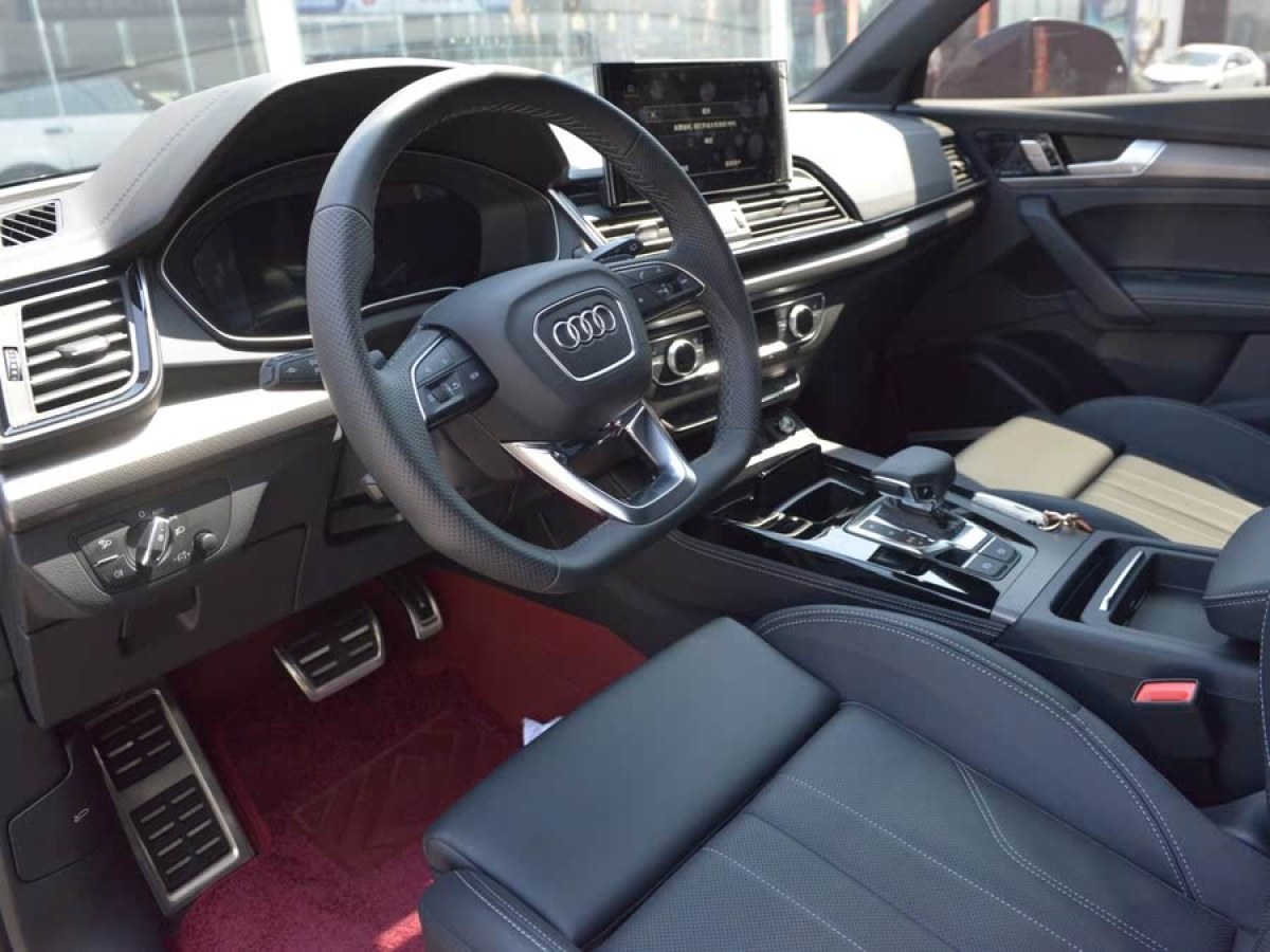 奧迪 奧迪Q5L  2025款 45 TFSI 豪華動感型圖片