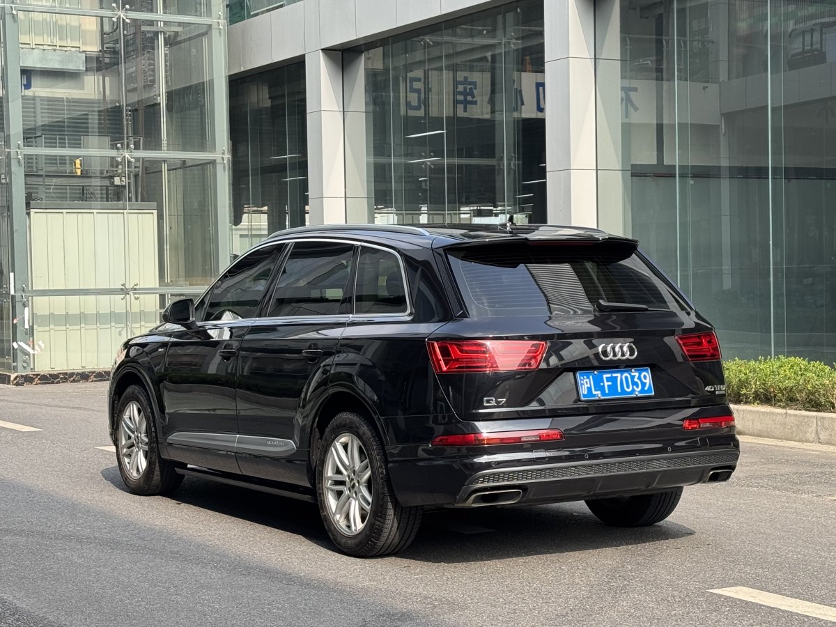 奧迪 奧迪Q7  2016款 40 TFSI 舒適型圖片