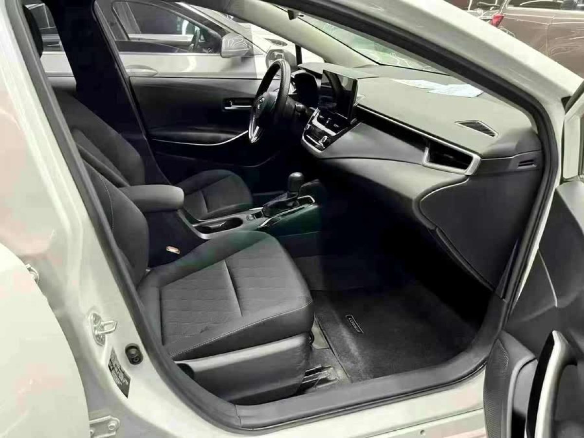 豐田 卡羅拉  2023款 1.8L 智能電混雙擎 精英版圖片