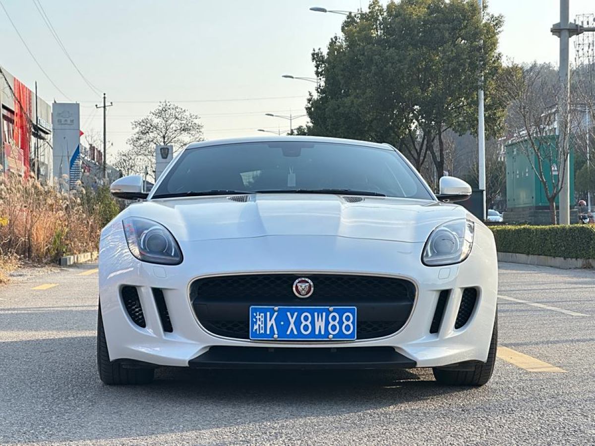 捷豹 F-TYPE  2015款 3.0T 硬頂版圖片