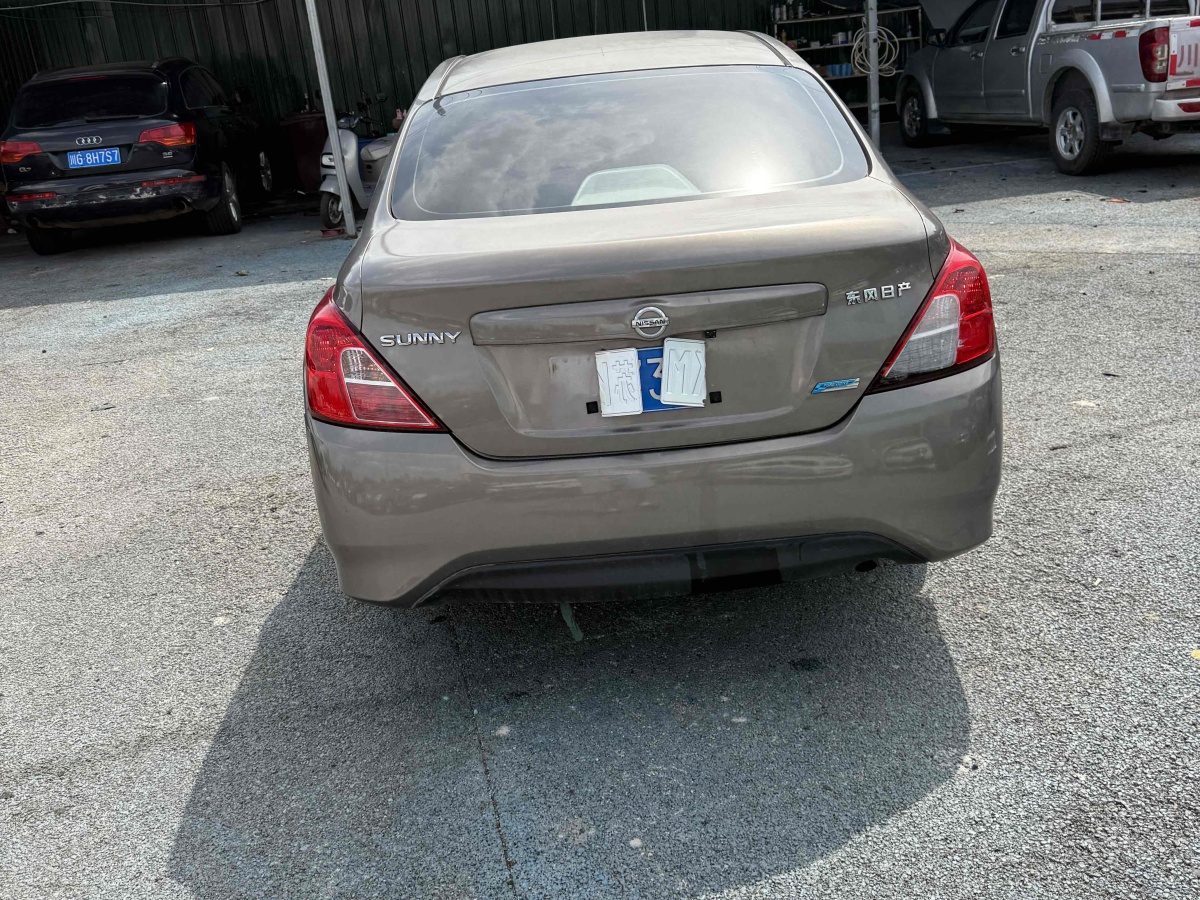 日產(chǎn) 陽光  2011款 1.5XE CVT舒適版圖片