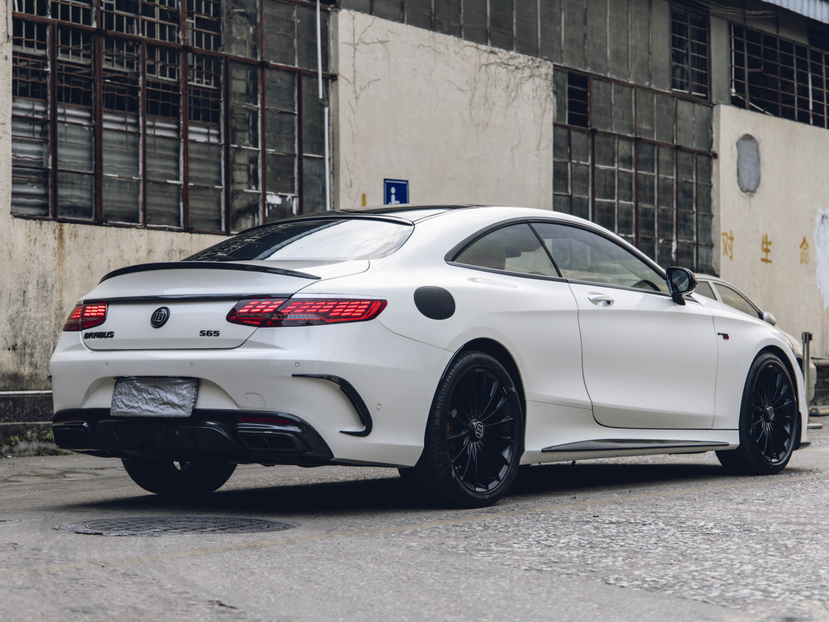 2015年12月奔馳 奔馳S級(jí)AMG  2015款 AMG S 63 4MATIC Coupe