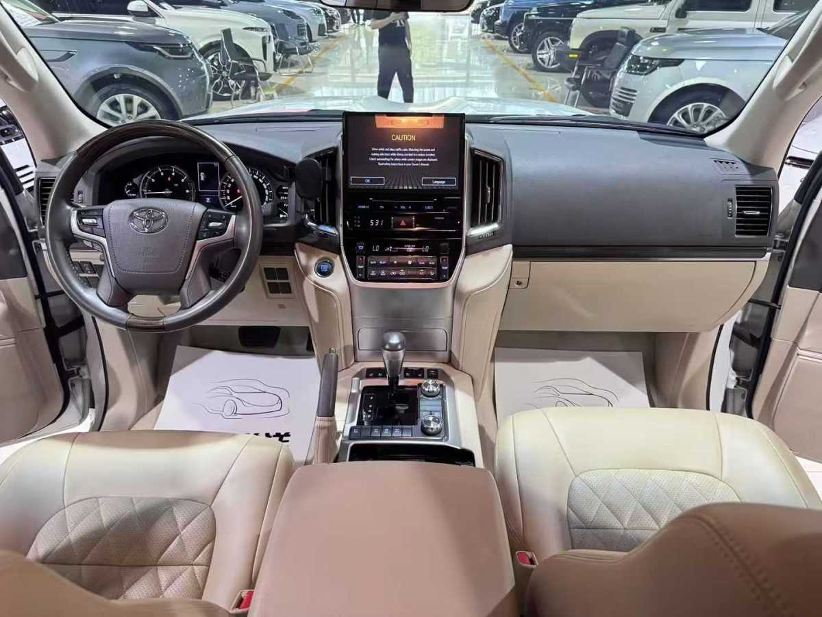 豐田 蘭德酷路澤  2018款 5.7L VX-R 12氣 底升(中東版)圖片